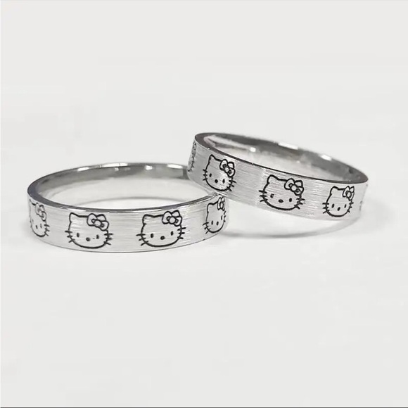 Hello Kitty Silver Ring - Picture 3 of 10